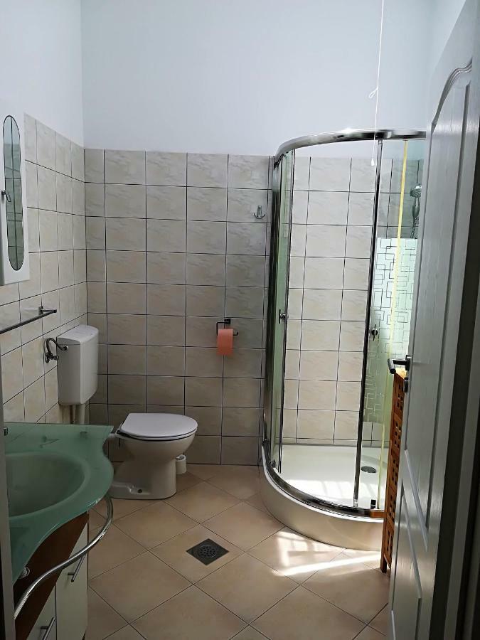 Apartman Rosanda 1 Premuda المظهر الخارجي الصورة